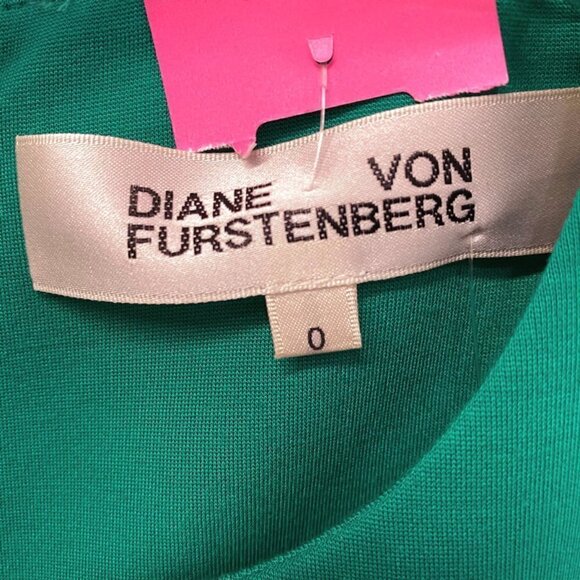 Diane Von Furstenberg Green Carrie Shift Dress - Picture 4 of 4
